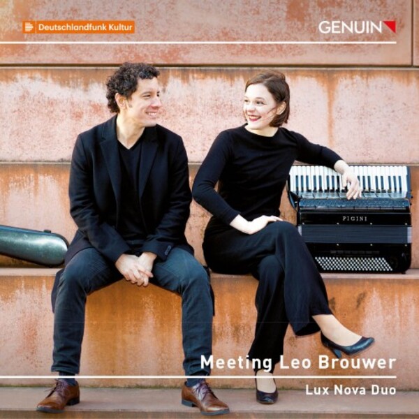 Meeting Leo Brouwer | Genuin GEN22794